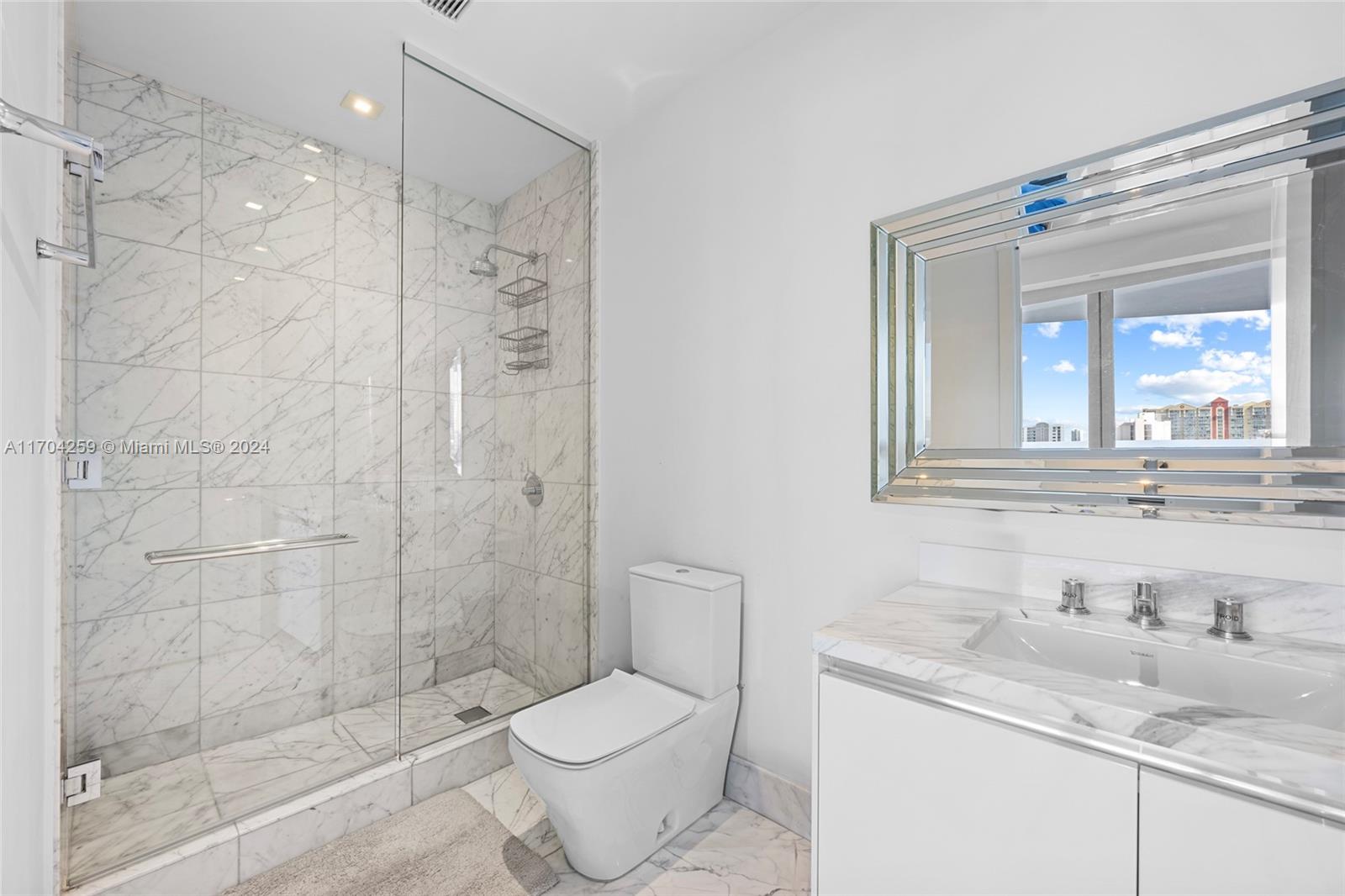 16901 Collins Ave #503, Sunny Isles Beach, Florida image 23