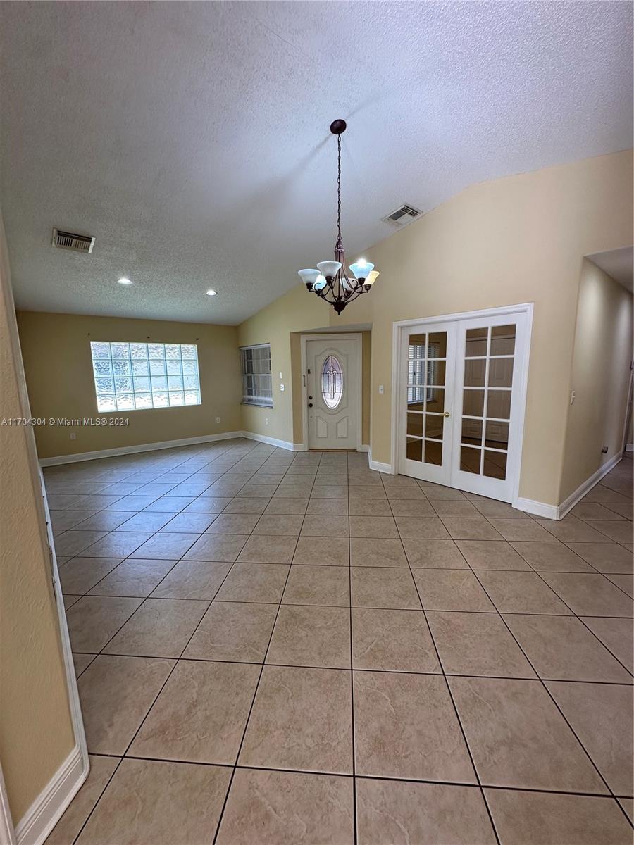 17666 SW 6th Ct, Pembroke Pines, Florida image 12