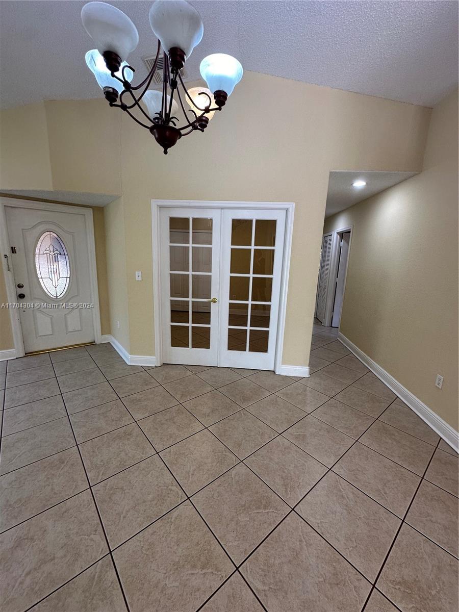 17666 SW 6th Ct, Pembroke Pines, Florida image 13