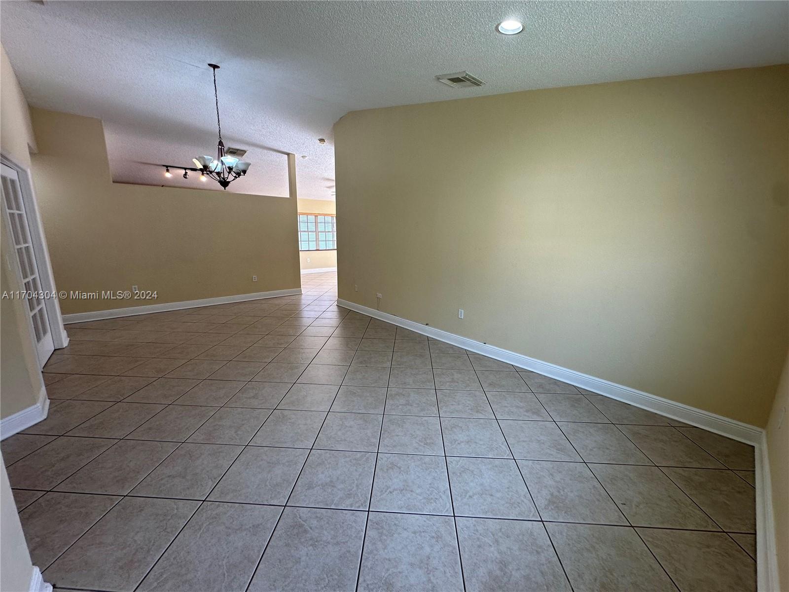 17666 SW 6th Ct, Pembroke Pines, Florida image 15