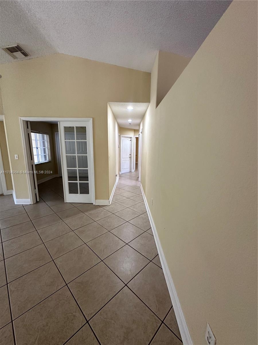 17666 SW 6th Ct, Pembroke Pines, Florida image 16