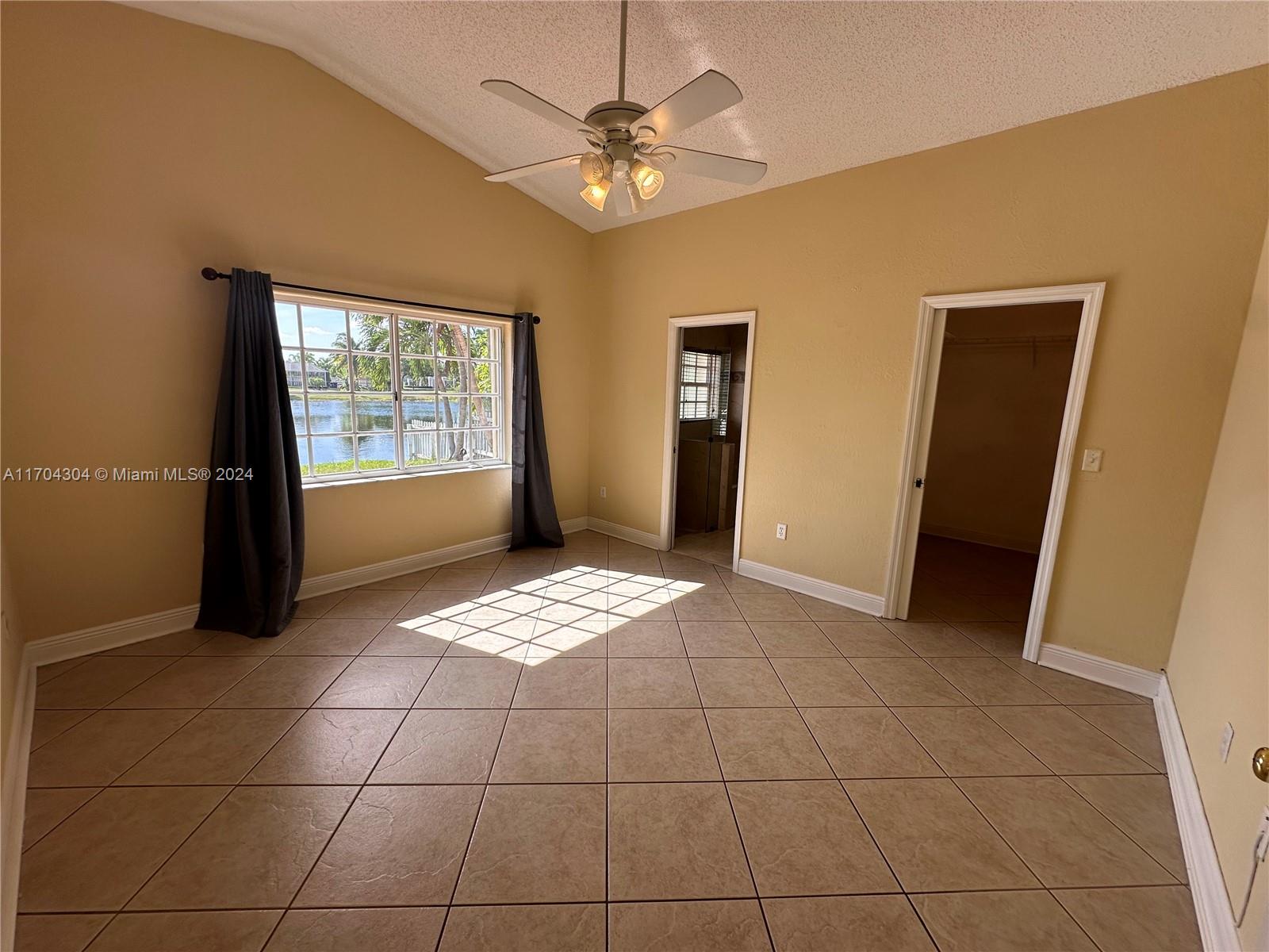 17666 SW 6th Ct, Pembroke Pines, Florida image 7