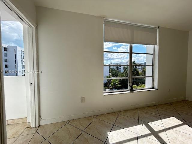 1075 93rd St #401, Bay Harbor Islands, Florida image 18