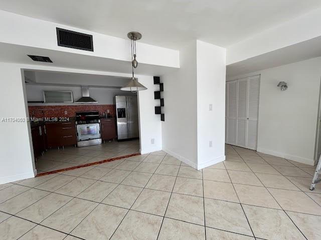 1075 93rd St #401, Bay Harbor Islands, Florida image 4