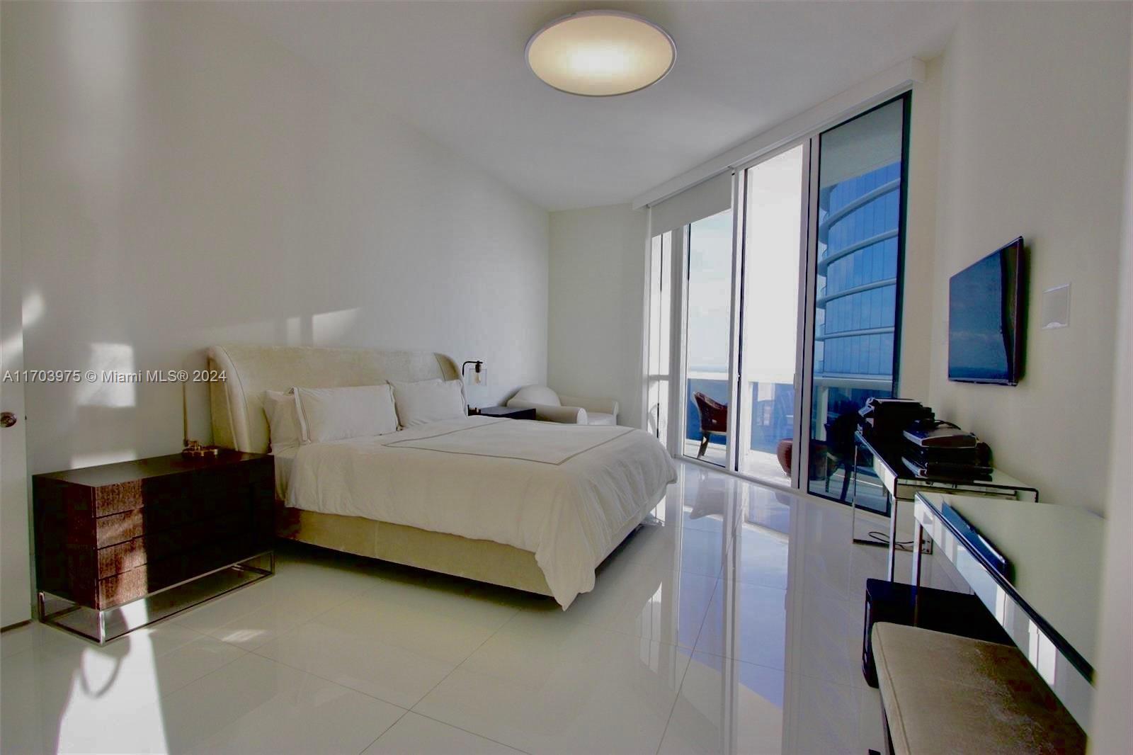15811 Collins Ave #3806, Sunny Isles Beach FL 33160