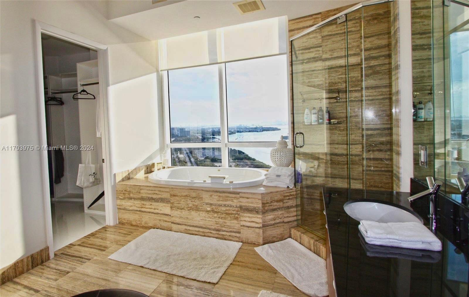 15811 Collins Ave #3806, Sunny Isles Beach FL 33160