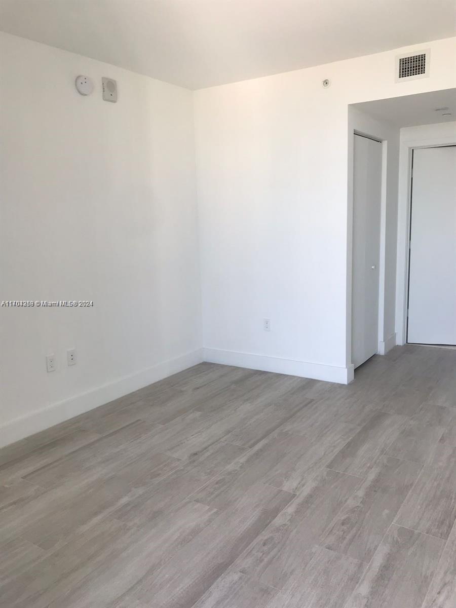 121 NE 34th St #2306A, Miami FL 33137