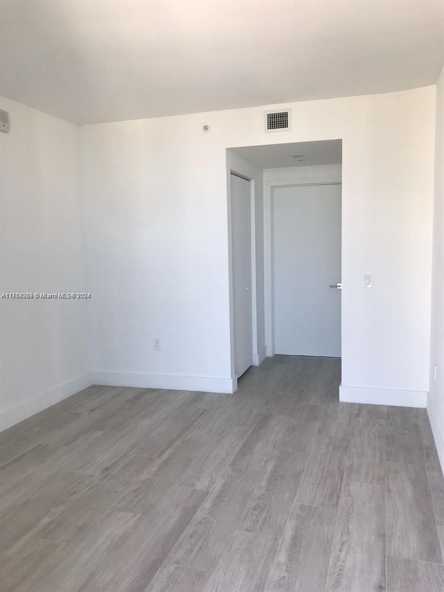 121 NE 34th St #2306A, Miami FL 33137