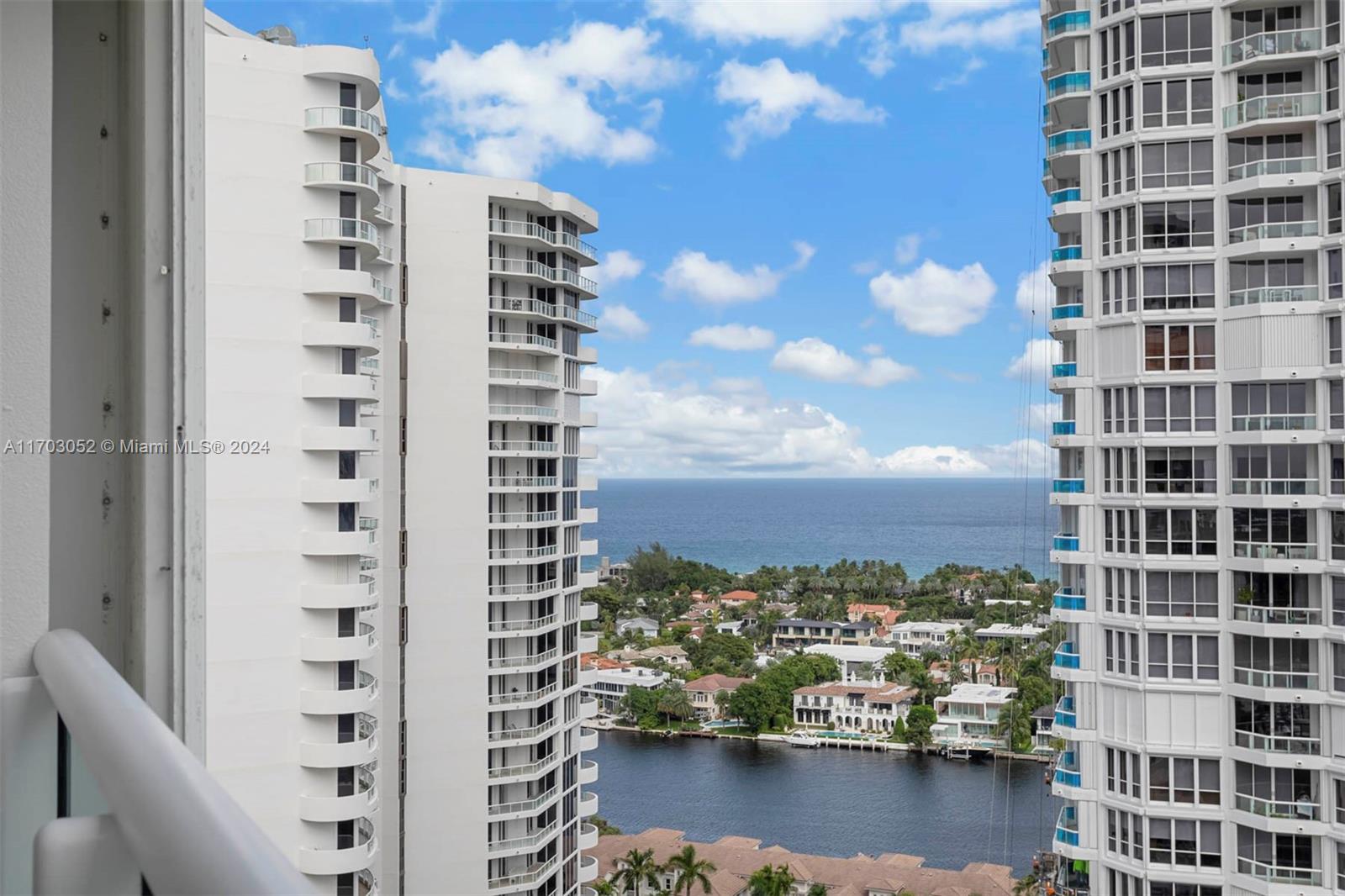 21205 Yacht Club Dr #2403, Aventura, Florida image 24