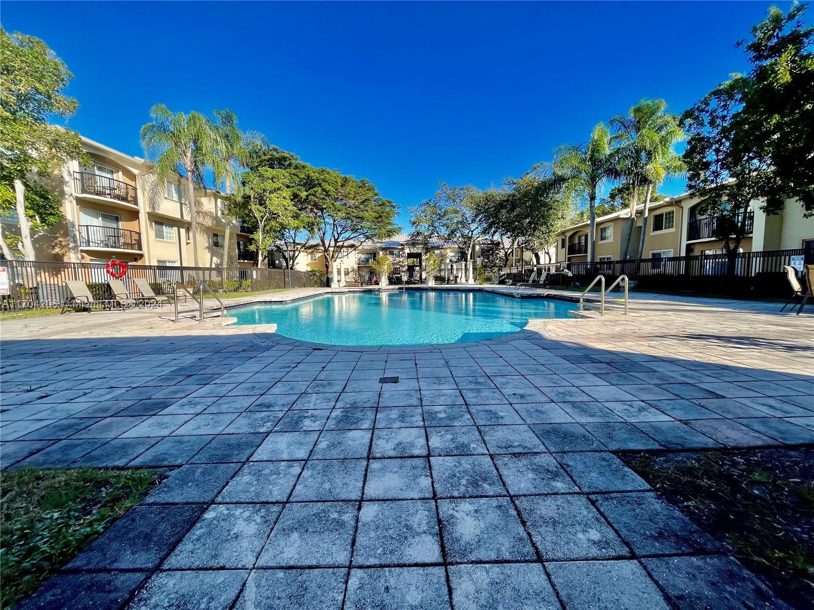 1600 S Crestwood Ct S #1606, Royal Palm Beach, Florida image 23