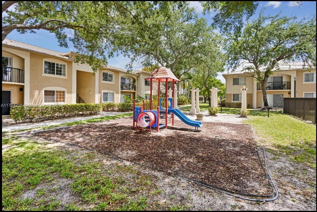 1600 S Crestwood Ct S #1606, Royal Palm Beach, Florida image 35