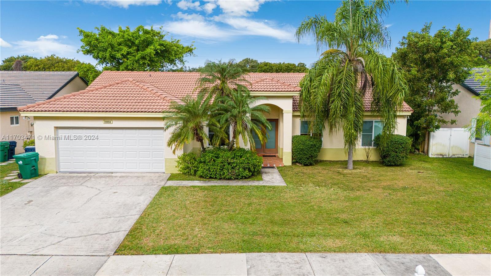 Come and see this 3-bedroom, 2-bath home on a spacious lot with a pool. It features an open floor plan with high ceilings in the living/dining areas and an eat-in kitchen that flows into the family room. The home also features impact windows/doors. Enjoy the backyard with a pool and covered terrace. Located on a dead-end street in a quiet neighborhood, it is within walking distance of parks and shopping center.