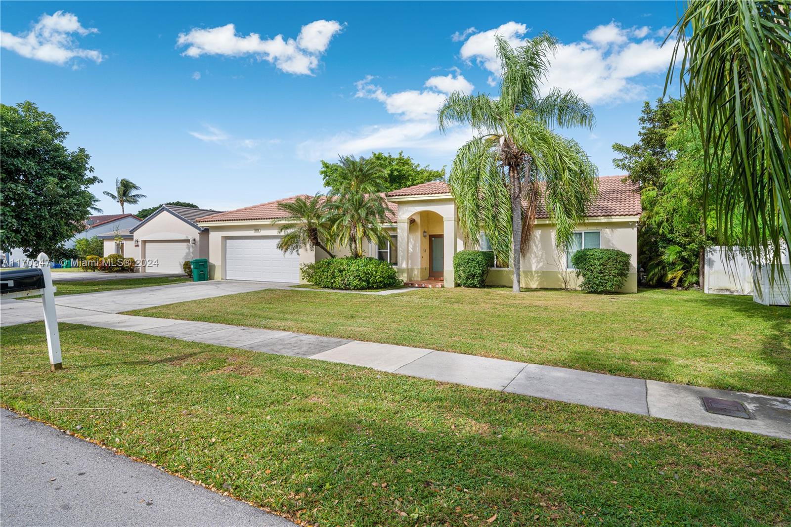 19950 Cutler Ct, Cutler Bay, Florida image 3