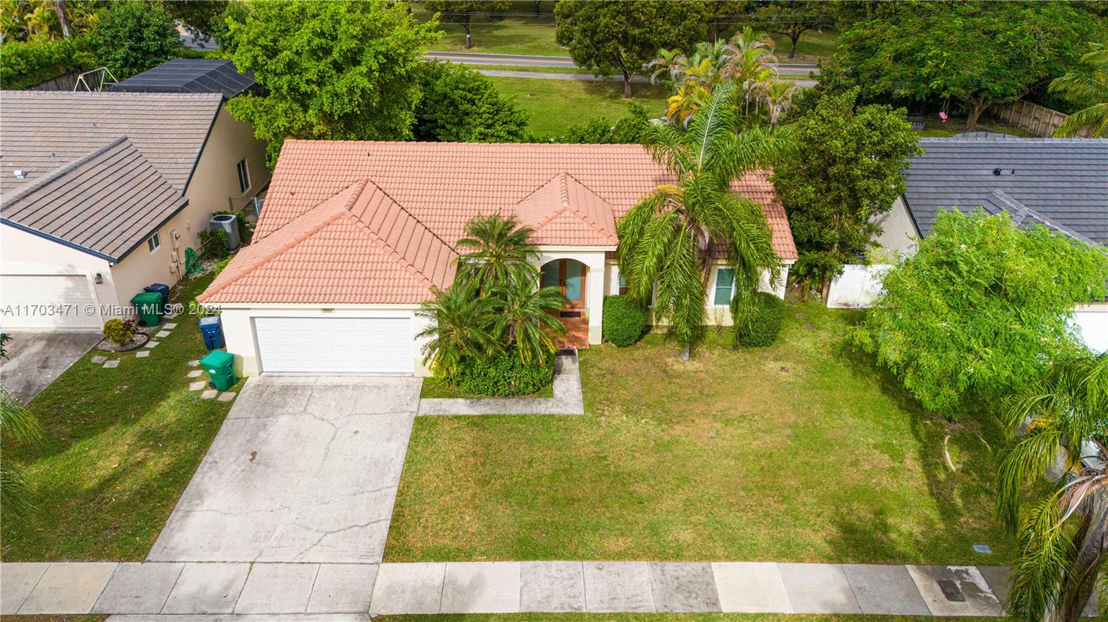 19950 Cutler Ct, Cutler Bay, Florida image 32