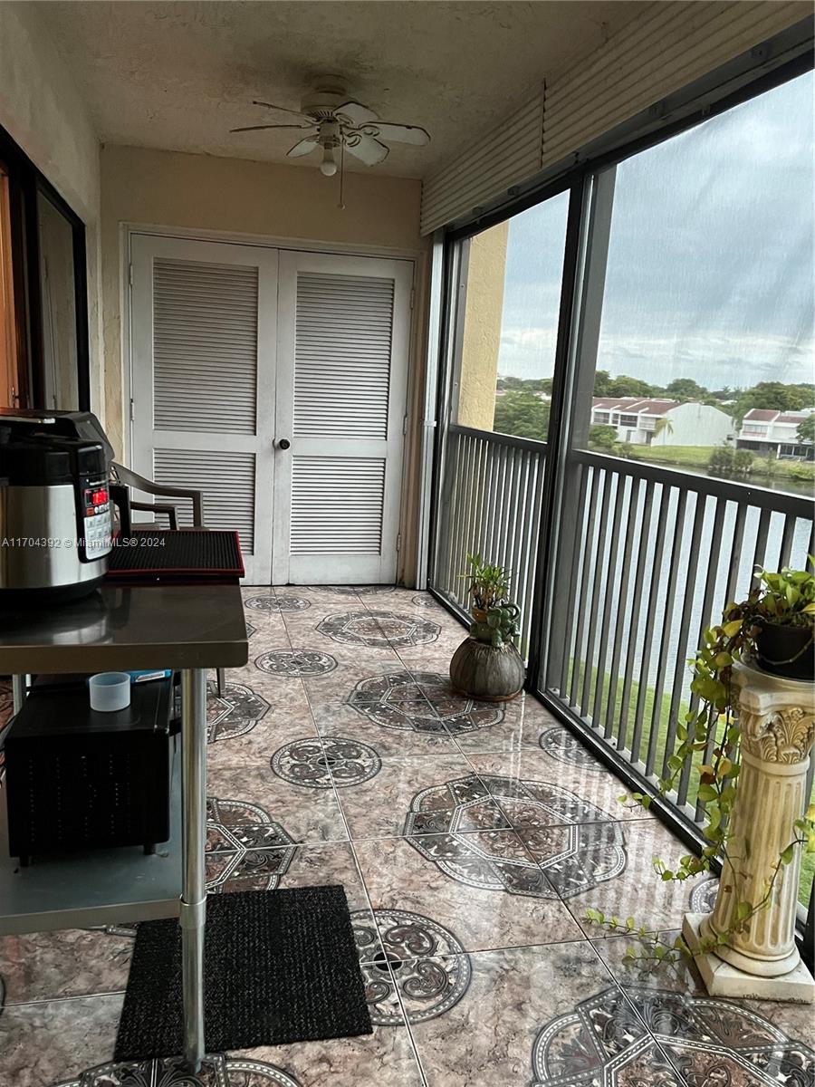 6475 W Oakland Park Blvd #410, Lauderhill, Florida image 11