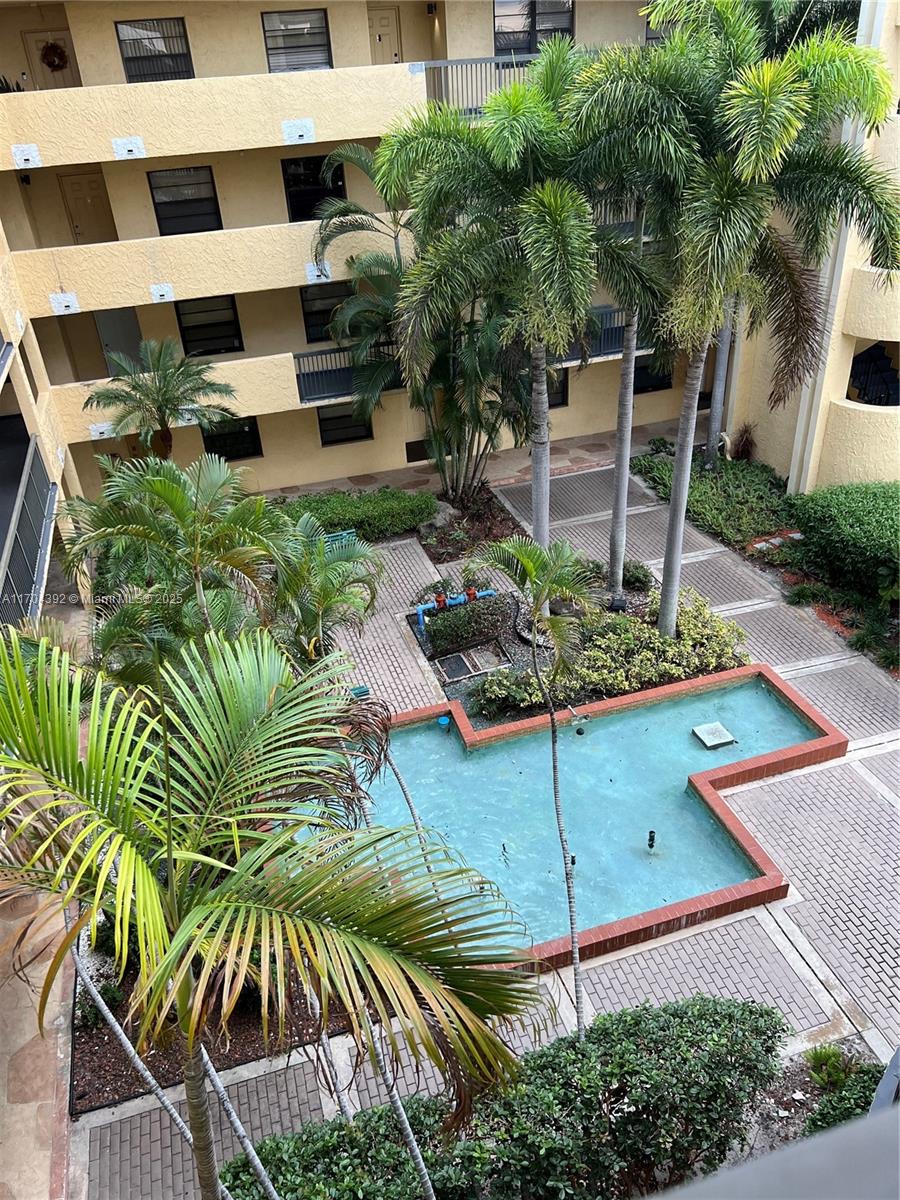 6475 W Oakland Park Blvd #410, Lauderhill, Florida image 28