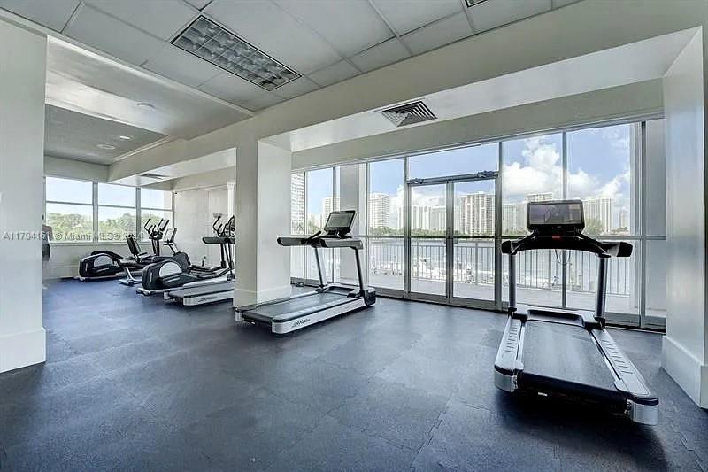 18051 Biscayne Blvd #1705, Aventura, Florida image 38