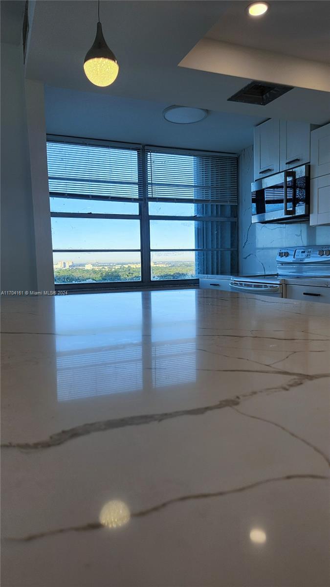 18051 Biscayne Blvd #1705, Aventura, Florida image 8