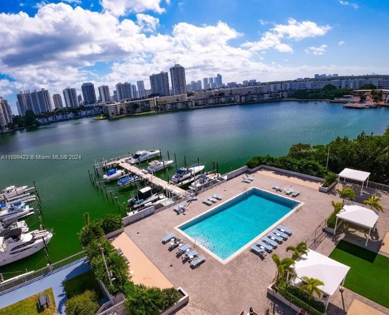 2750 NE 183rd St #2506, Aventura, Florida image 17