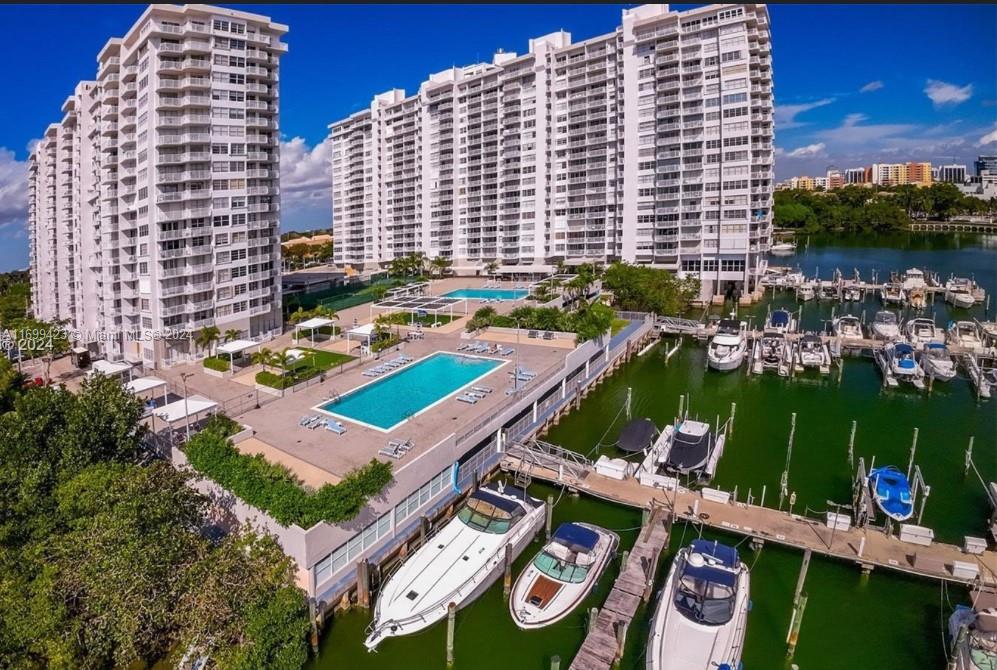 2750 NE 183rd St #2506, Aventura, Florida image 18