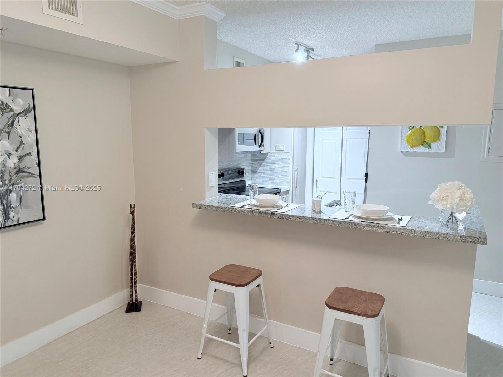 17150 N Bay Rd #2102, Sunny Isles Beach, Florida image 5