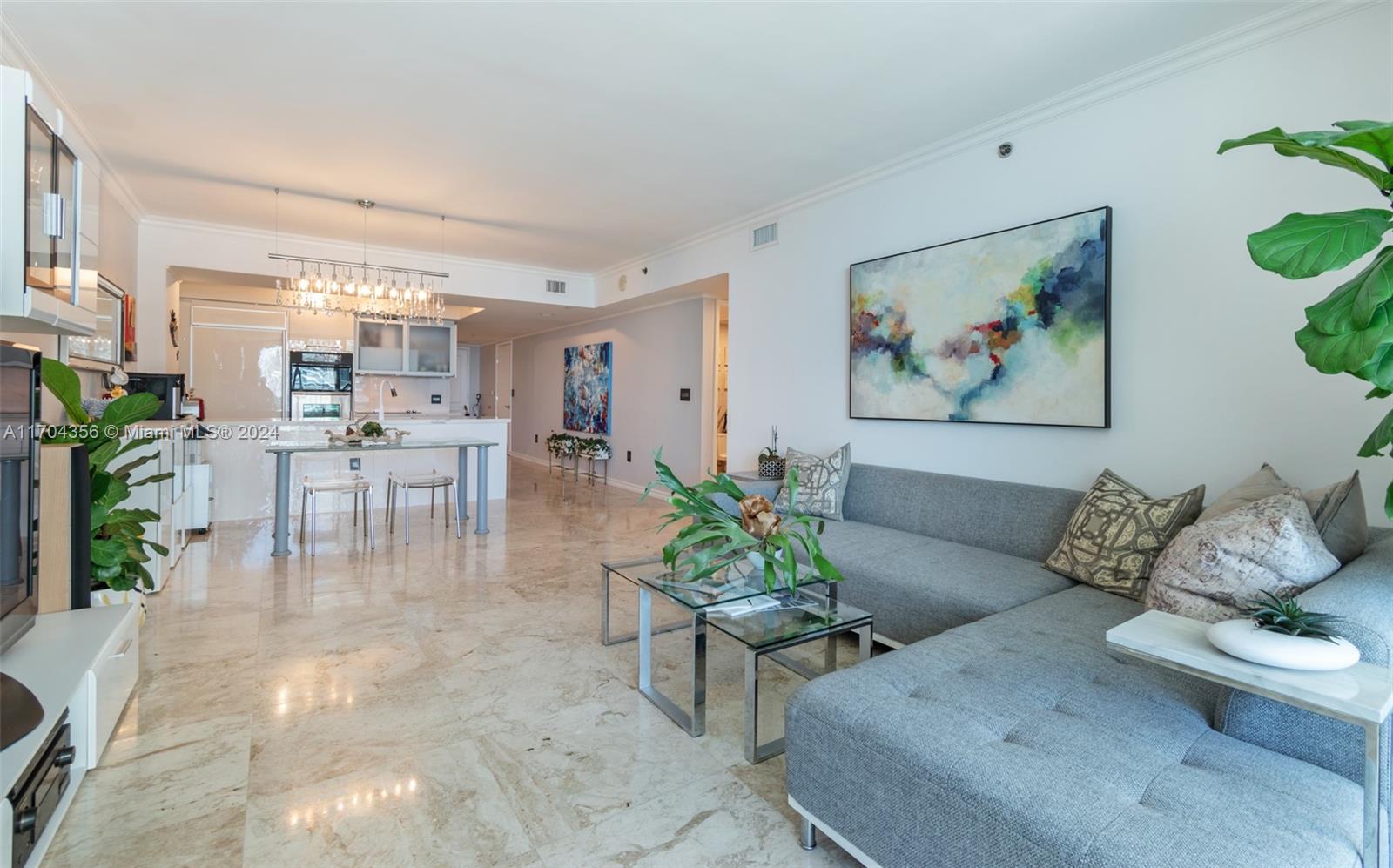 Condo for Rent in Hallandale Beach, FL