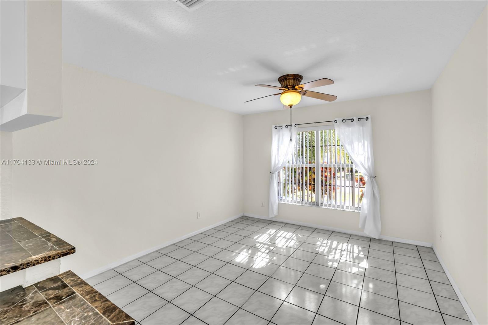 10897 NW 46th Dr, Coral Springs, Florida image 17