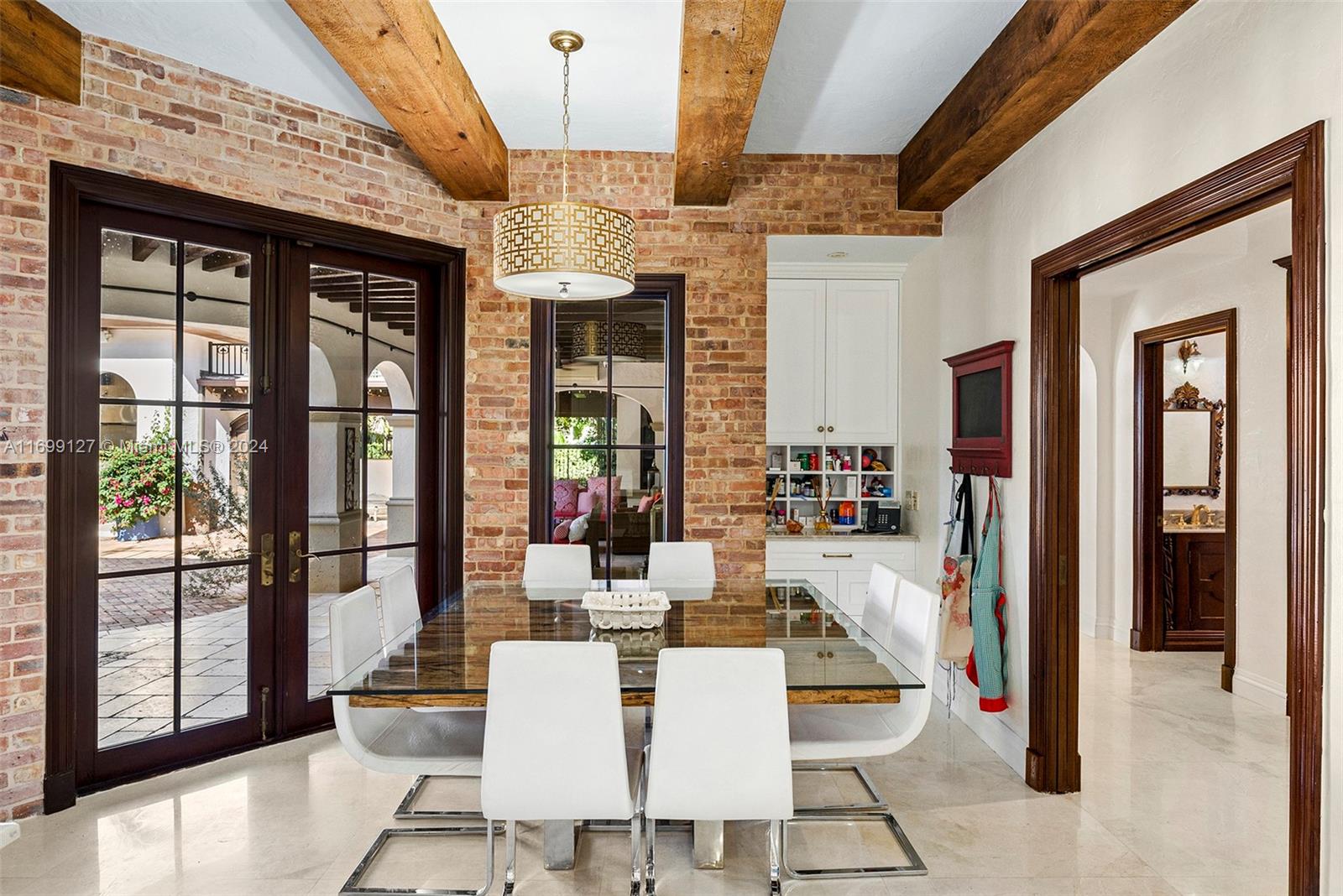 1260 Anastasia Ave, Coral Gables FL 33134