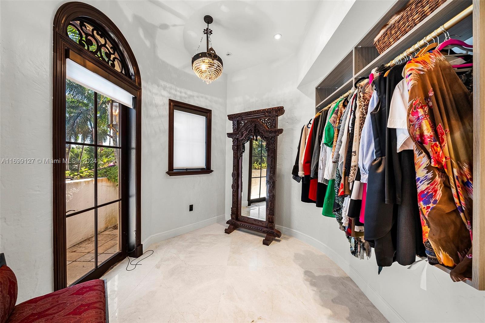 1260 Anastasia Ave, Coral Gables FL 33134