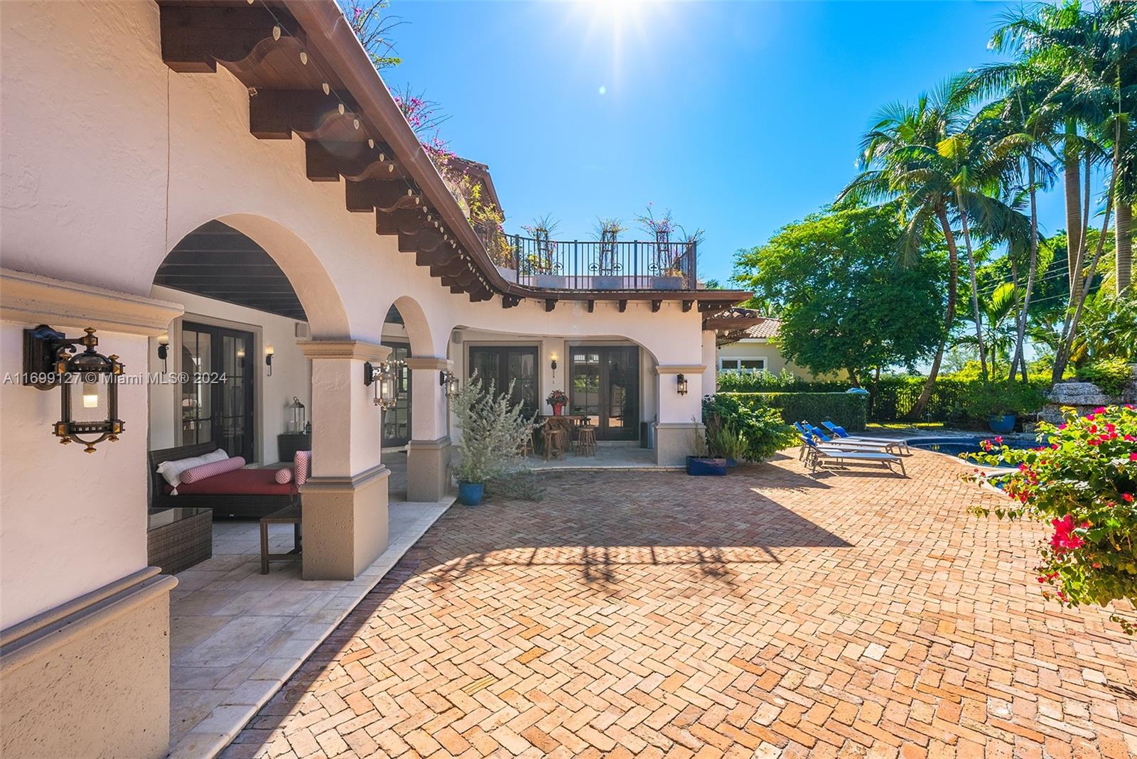 1260 Anastasia Ave, Coral Gables FL 33134