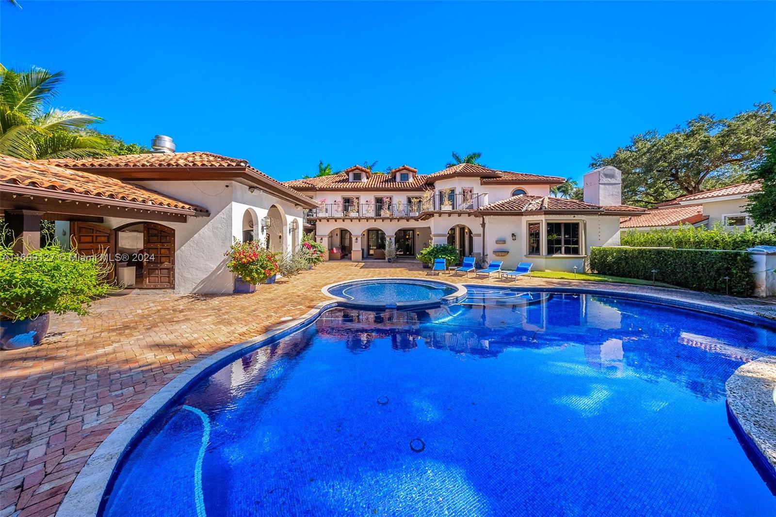 1260 Anastasia Ave, Coral Gables FL 33134