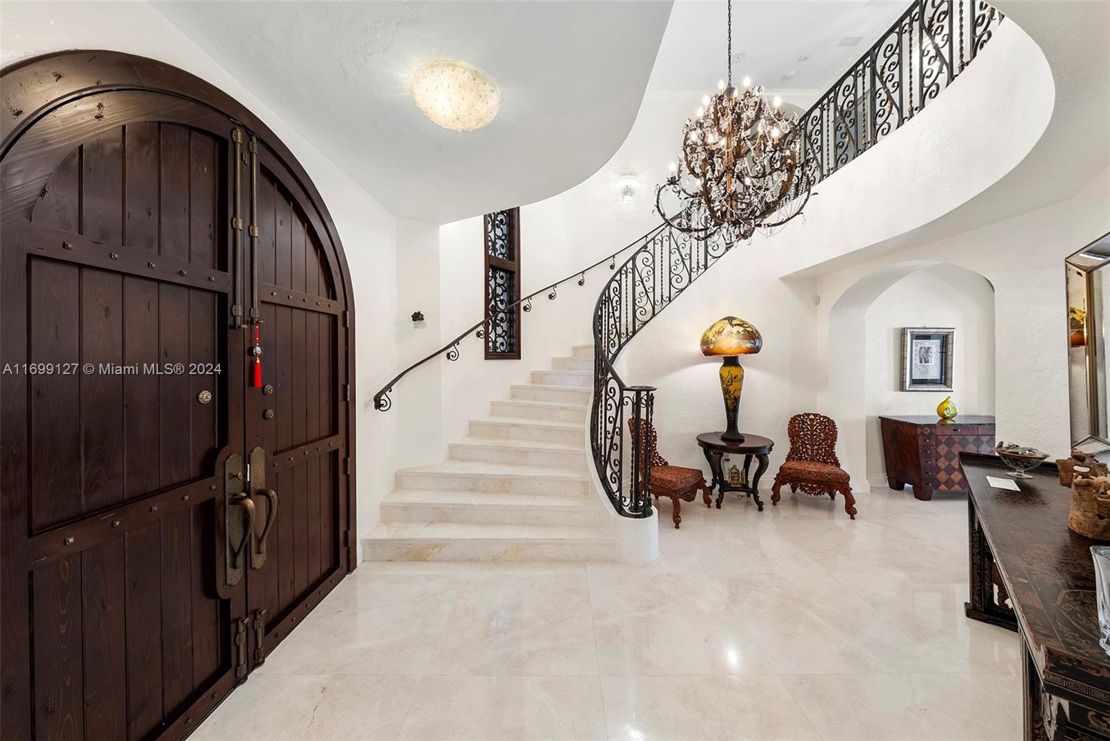 1260 Anastasia Ave, Coral Gables FL 33134