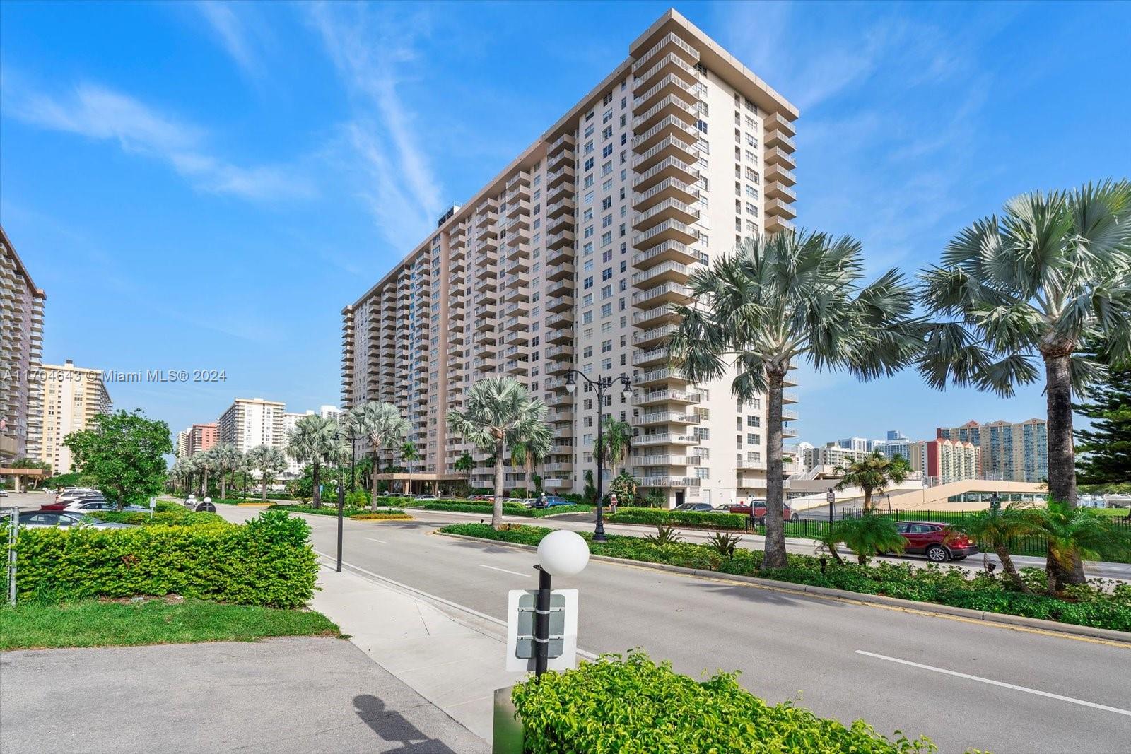 250 174th St #2110, Sunny Isles Beach, Florida image 1