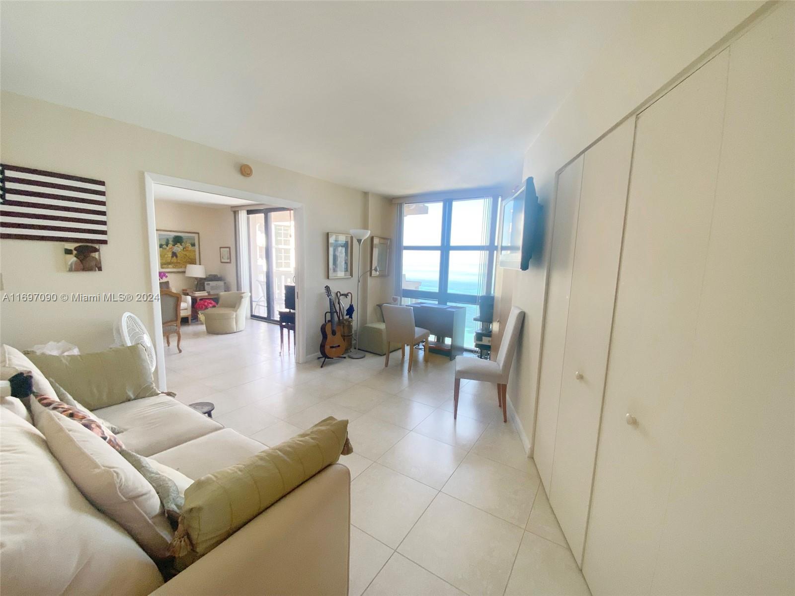 1111 Crandon Blvd #B1006, Key Biscayne, Florida image 9