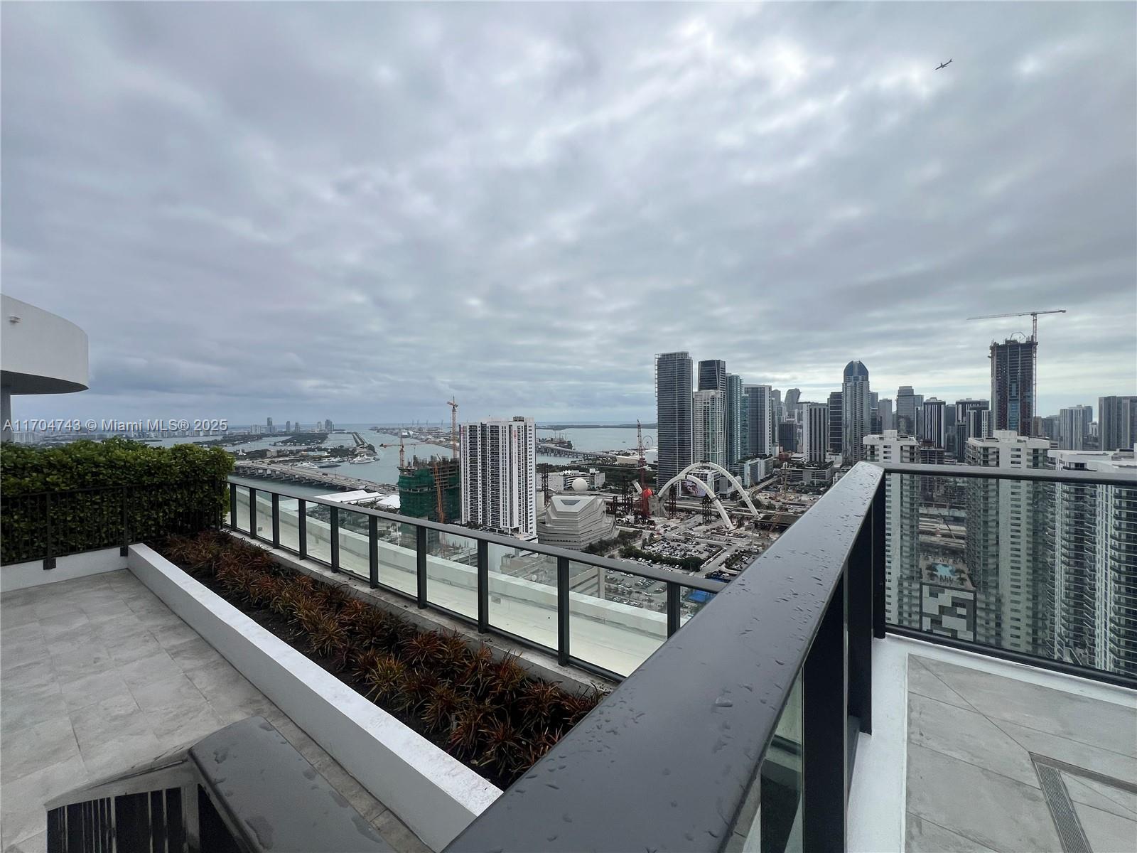 Listing Photo 25