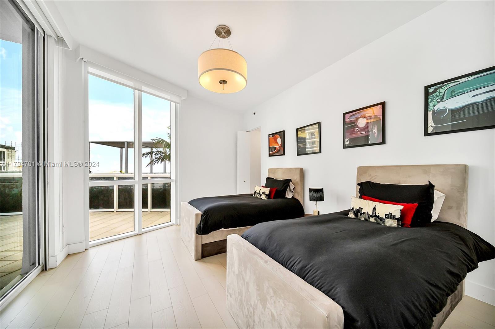 15901 Collins Ave #404, Sunny Isles Beach FL 33160
