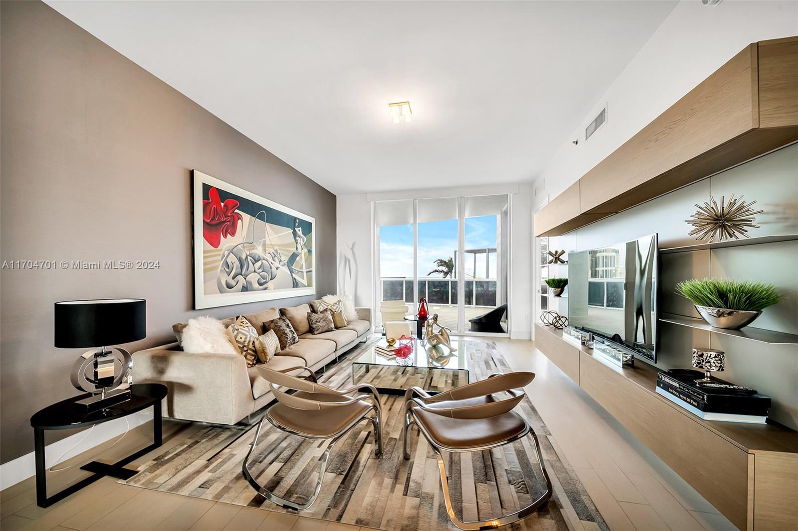 15901 Collins Ave #404, Sunny Isles Beach FL 33160