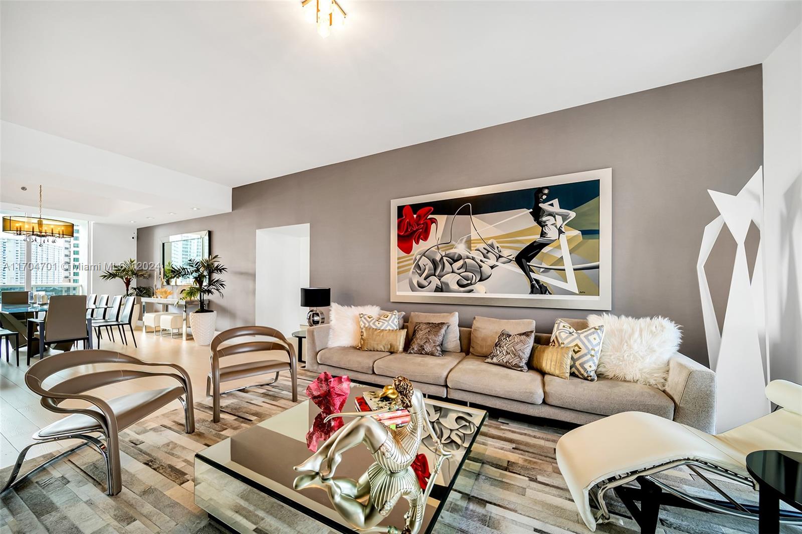 15901 Collins Ave #404, Sunny Isles Beach FL 33160