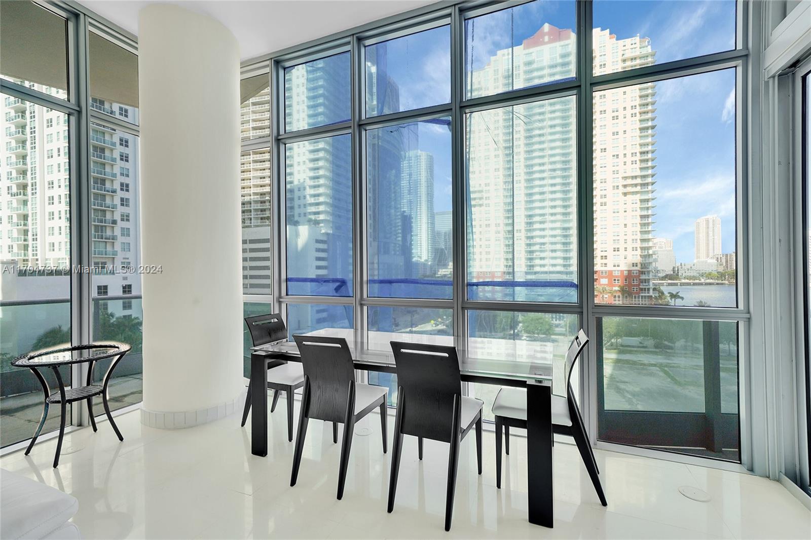 1331 Brickell Bay Dr #702, Miami FL 33131