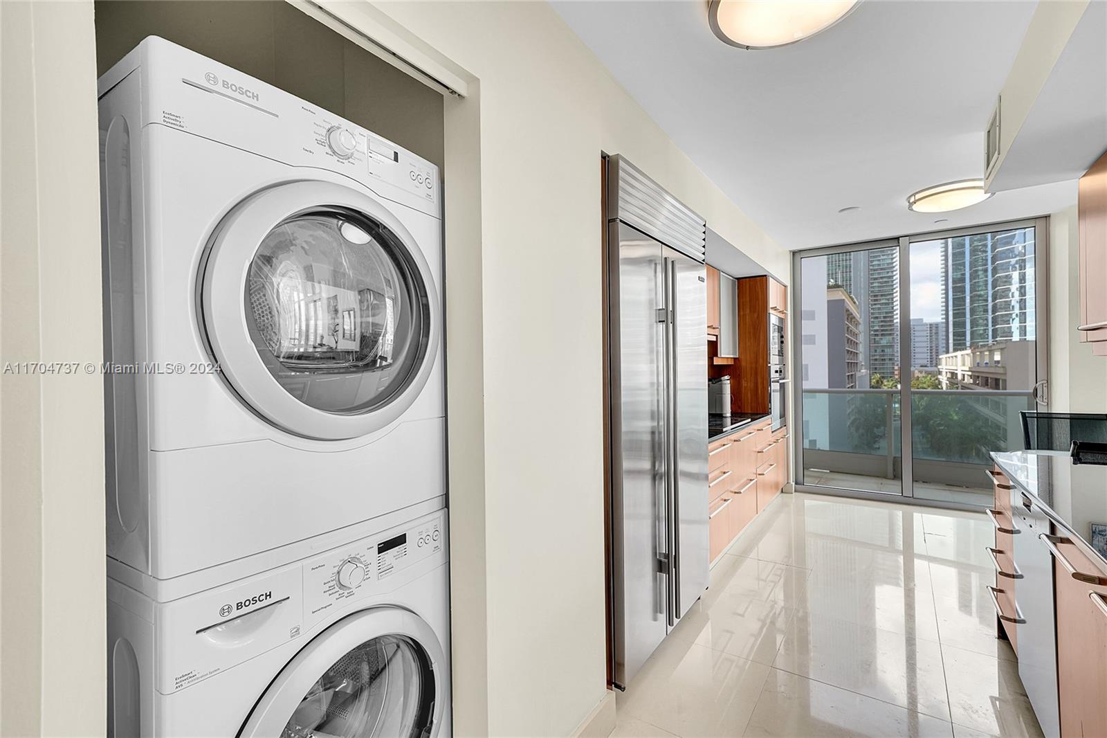 1331 Brickell Bay Dr #702, Miami FL 33131