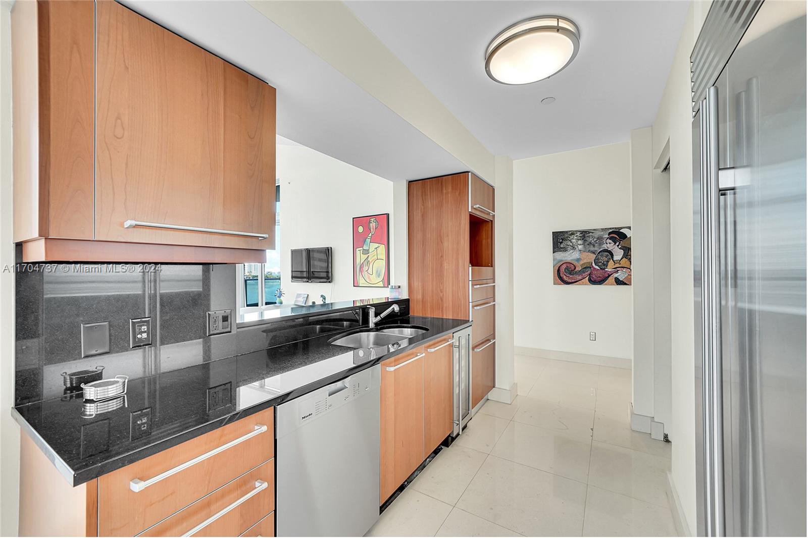 1331 Brickell Bay Dr #702, Miami FL 33131