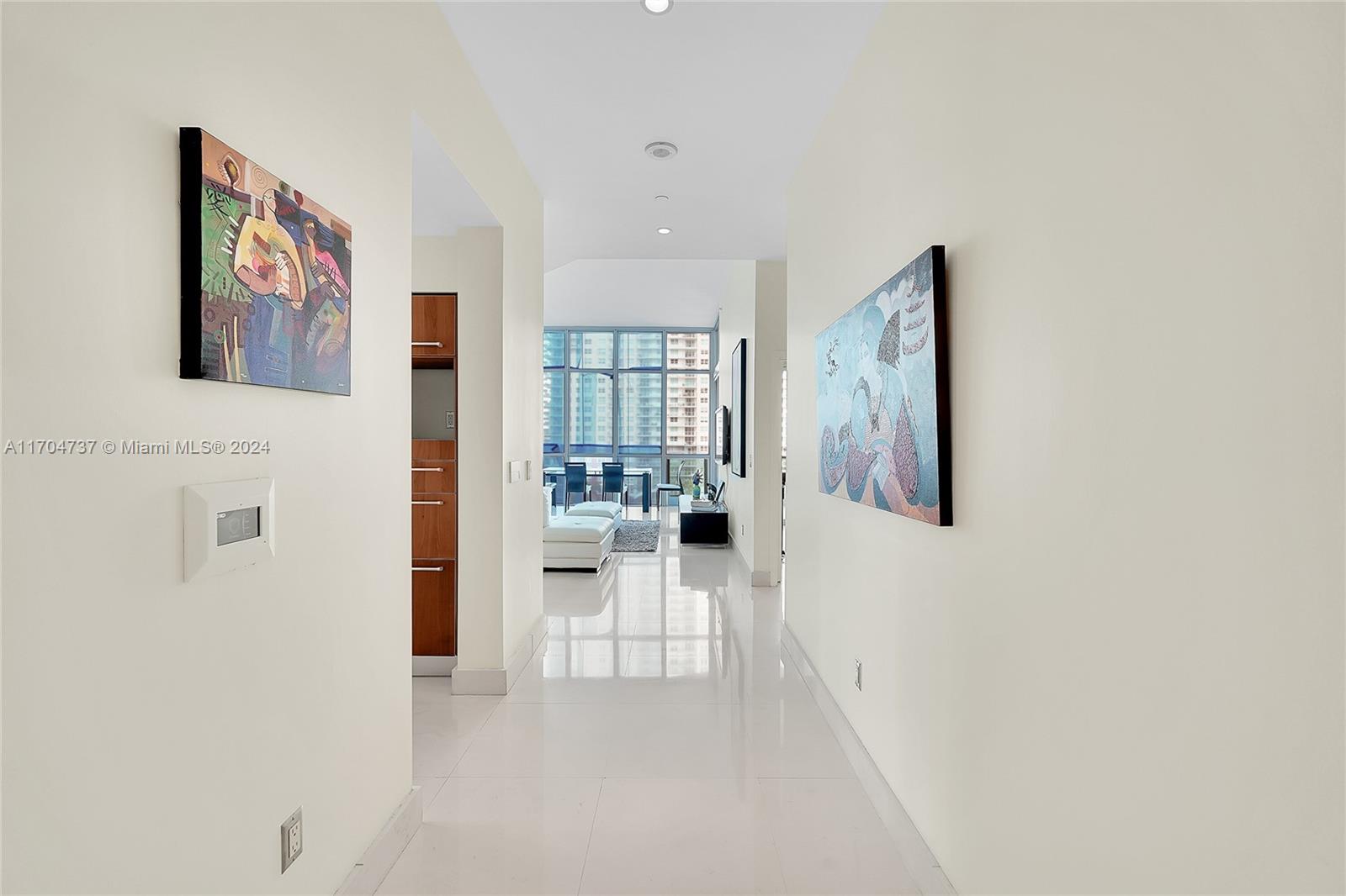 1331 Brickell Bay Dr #702, Miami FL 33131