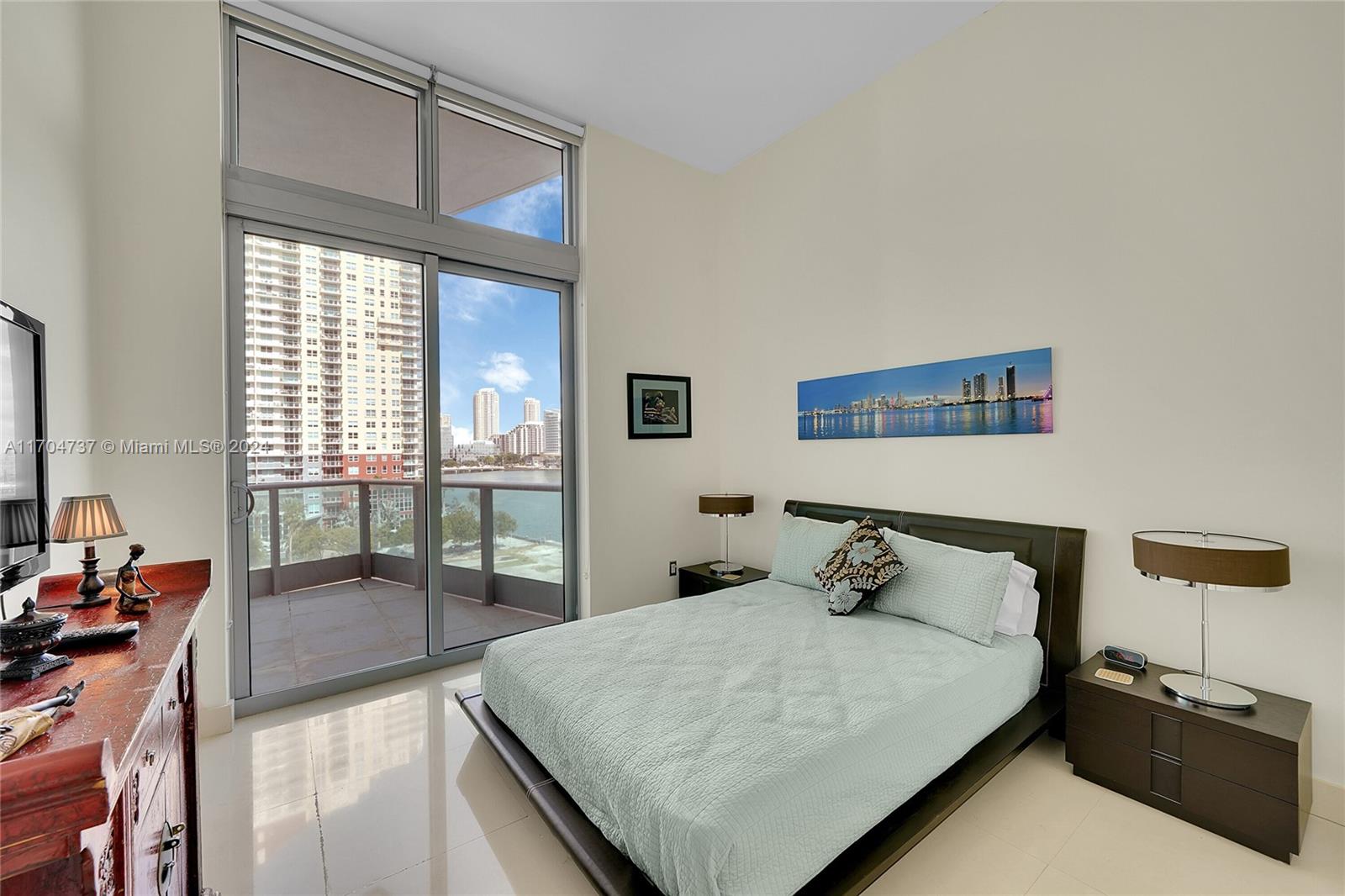 1331 Brickell Bay Dr #702, Miami FL 33131