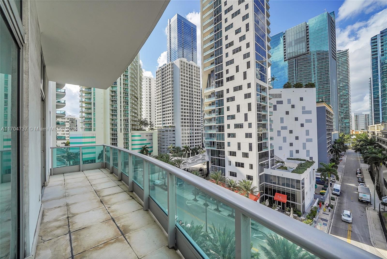 1331 Brickell Bay Dr #702, Miami FL 33131