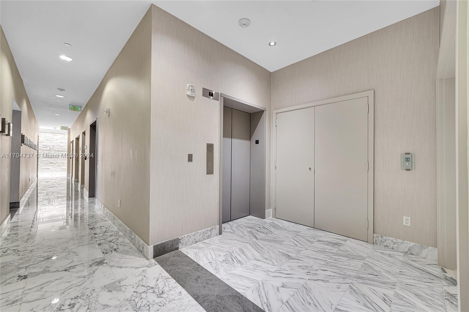 1331 Brickell Bay Dr #702, Miami FL 33131