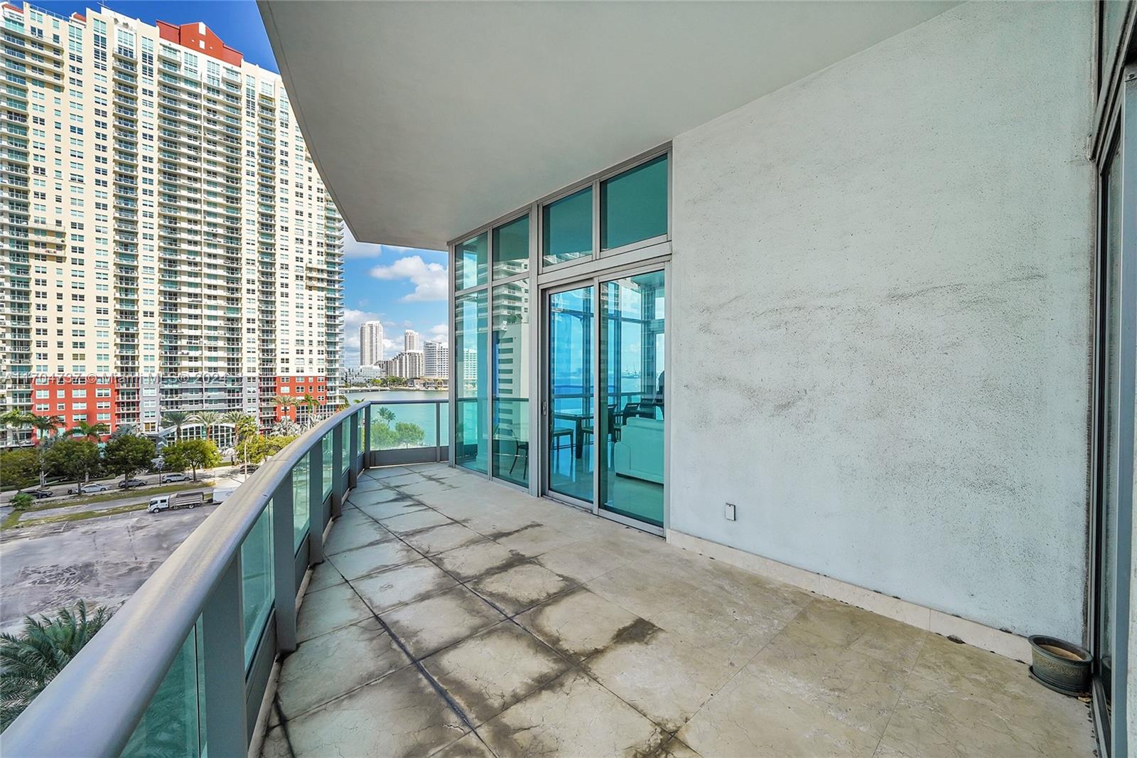 1331 Brickell Bay Dr #702, Miami FL 33131