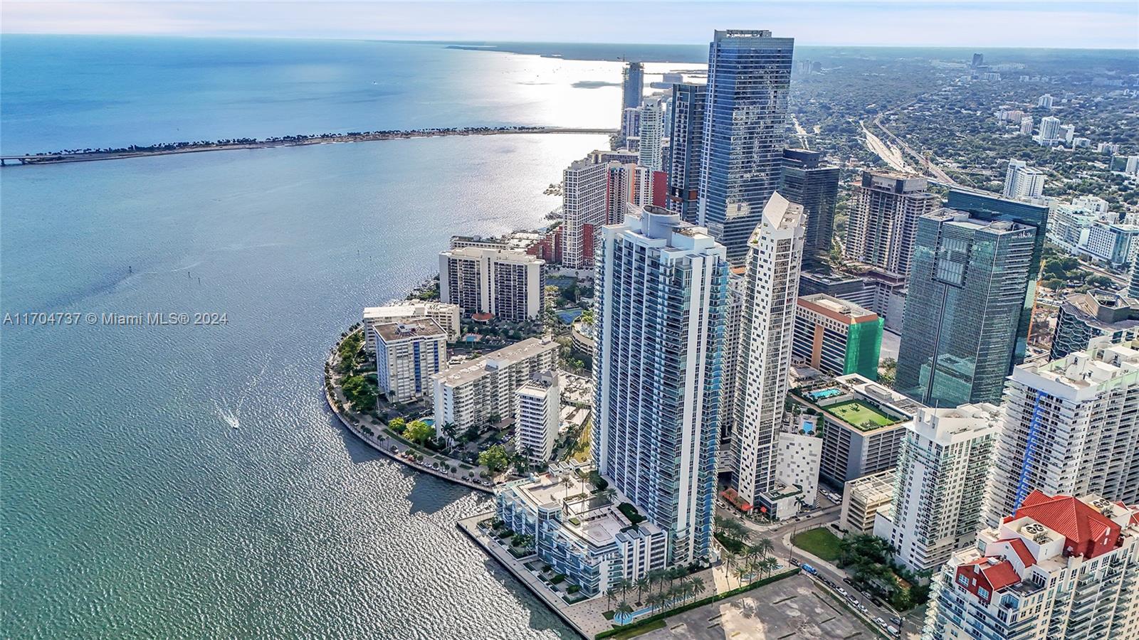 1331 Brickell Bay Dr #702, Miami FL 33131