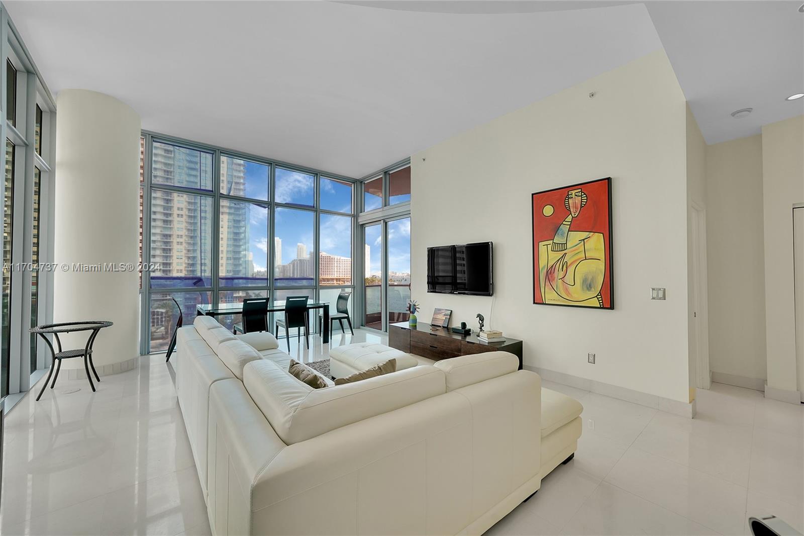 1331 Brickell Bay Dr #702, Miami FL 33131