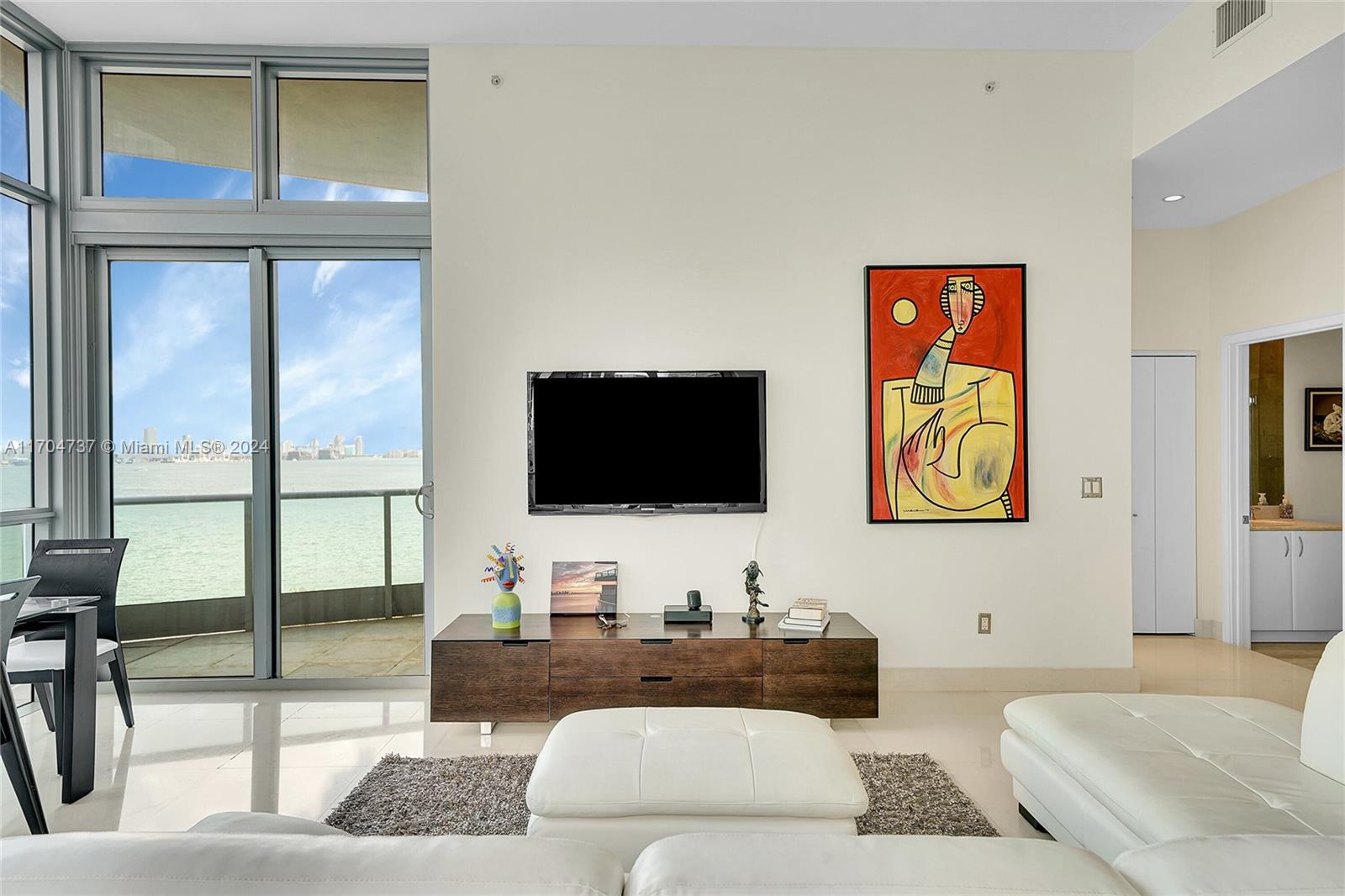 1331 Brickell Bay Dr #702, Miami FL 33131