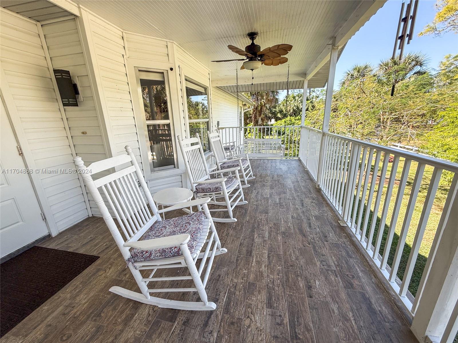 2920 SE 24th Ave, Naples, Florida image 8